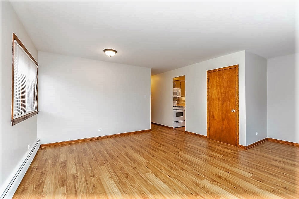 Building Photo - 5752 W Park Ave