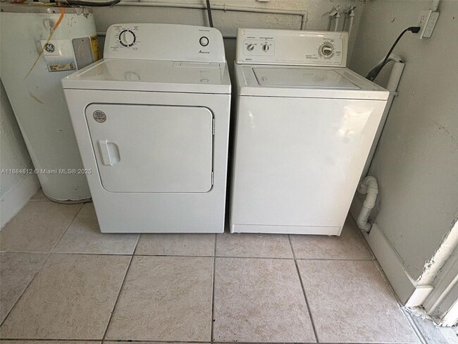 Building Photo - 3440 NW 4th St