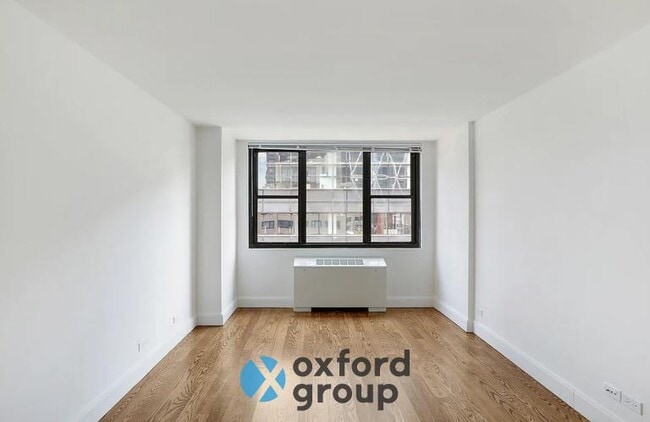 Building Photo - West 55th Street