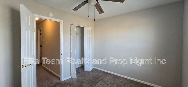 Building Photo - 14109 Southbridge Forest Dr