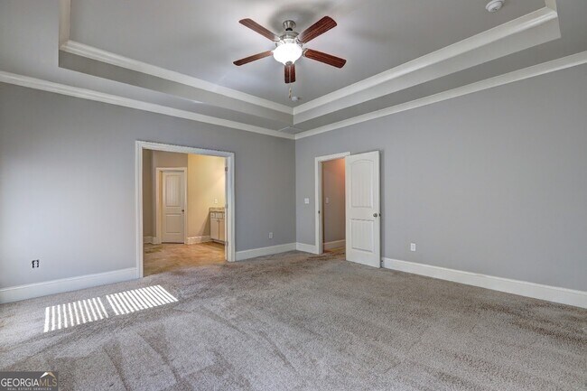 Building Photo - 100 Ruby Ln