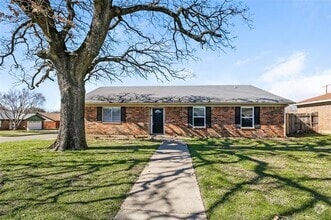 Building Photo - 6230 Hott Springs Dr