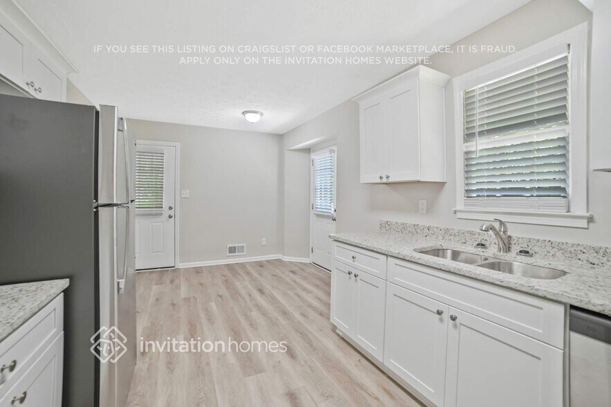 Building Photo - 444 Mephisto Cir