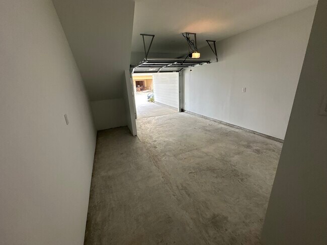 Building Photo - 3251 Sauce Pan Wy