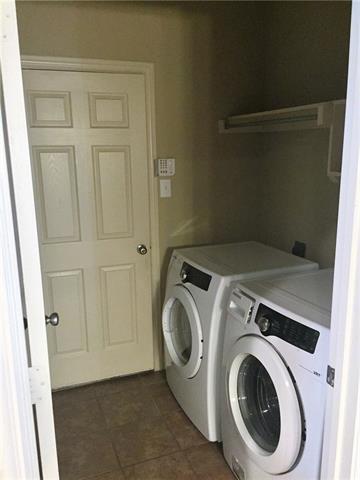 Building Photo - 1111 Ranch Vista Dr