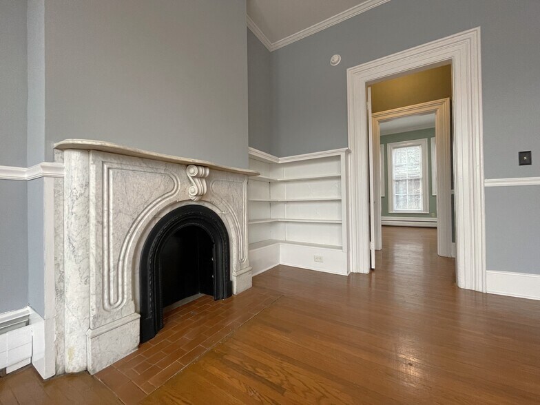 Primary Bedroom - 463 W Church St