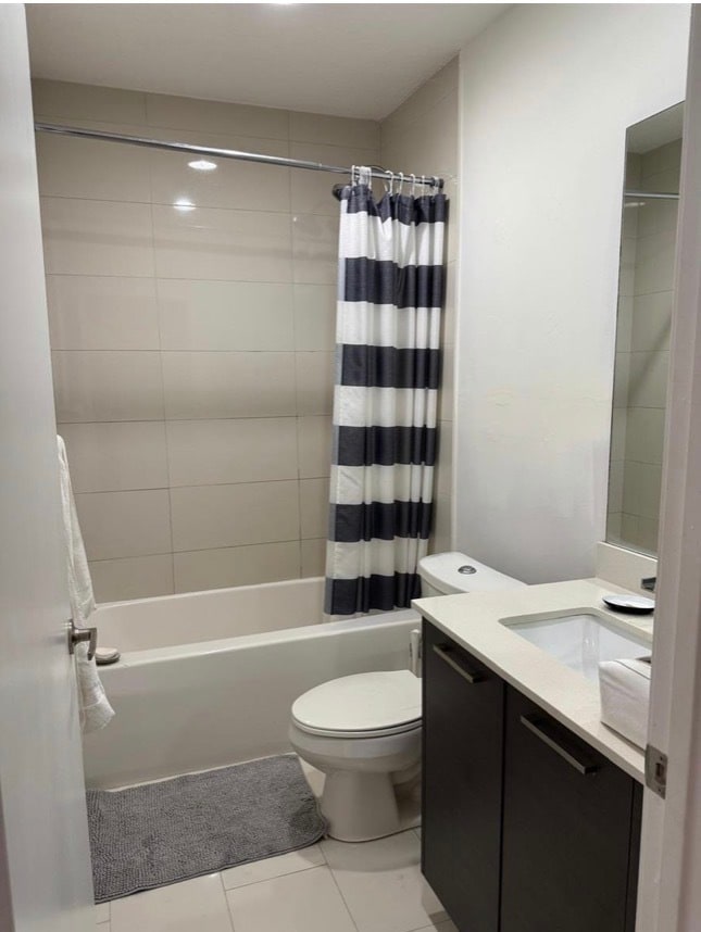 Building Photo - 3596 NW 13th St