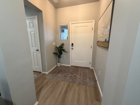 Building Photo - 1910 SW Cooper Ave