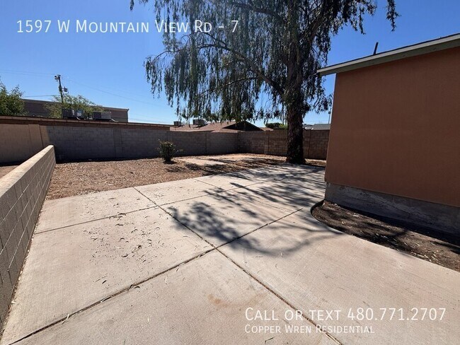 Building Photo - 1597 W Mountain View Rd