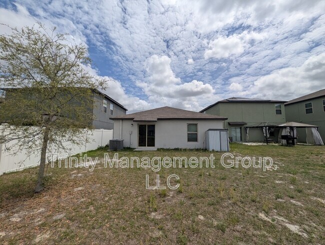 Building Photo - 367 Argyll Dr