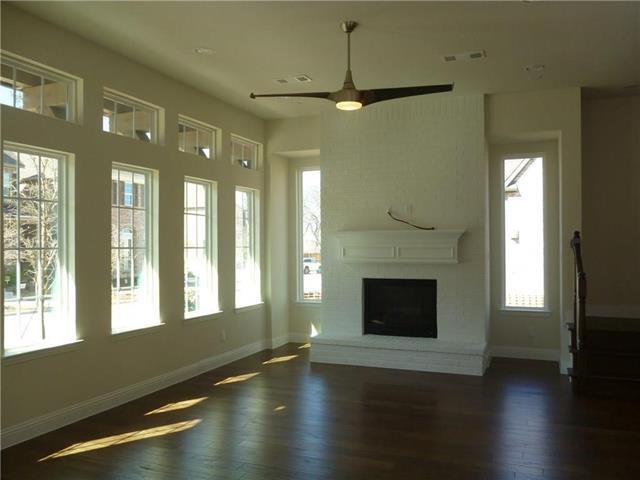 Building Photo - 6813 Royal View Dr