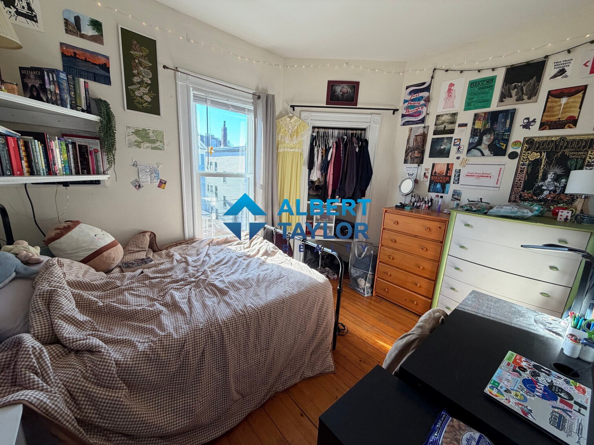 Building Photo - 70 Calumet St