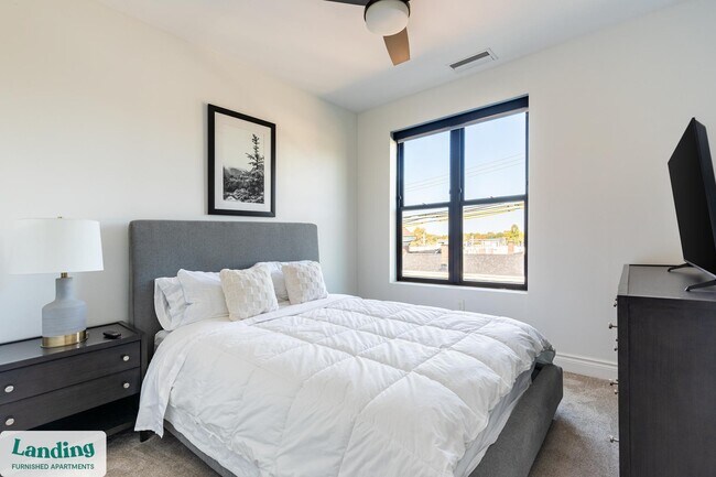 Building Photo - 12312 Mayfield Rd