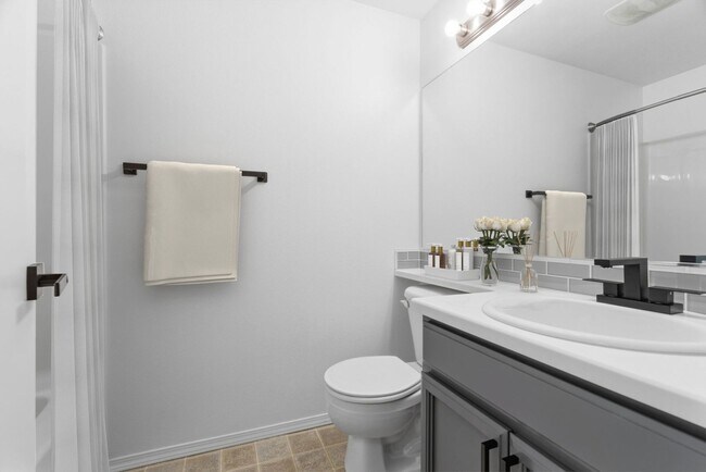 Building Photo - West Plains Rancher for Rent