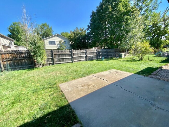 Building Photo - 3208-3210 White Elm Court