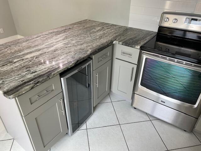 Building Photo - 1212 Vista Oaks Cir NE