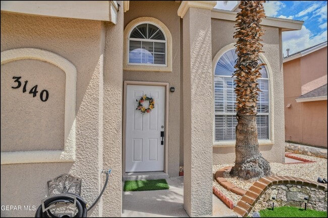 Building Photo - 3140 Tierra Encino Dr