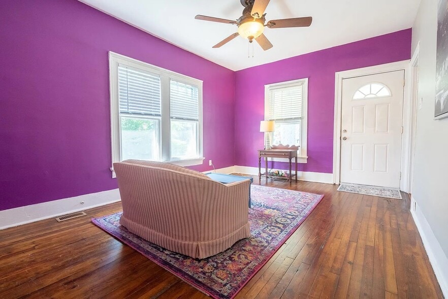 Building Photo - 125 S Pettigrew St