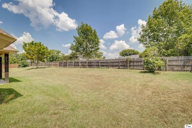 Building Photo - 112 Temecula Dr