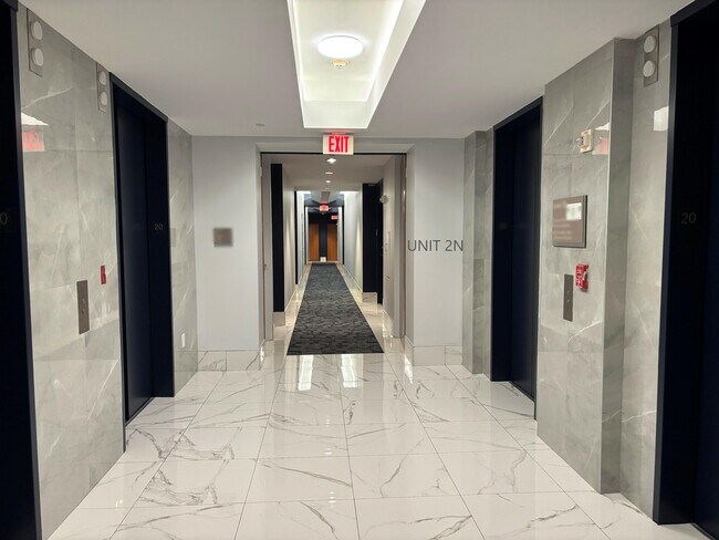 Building Photo - 5925 Almeda Rd