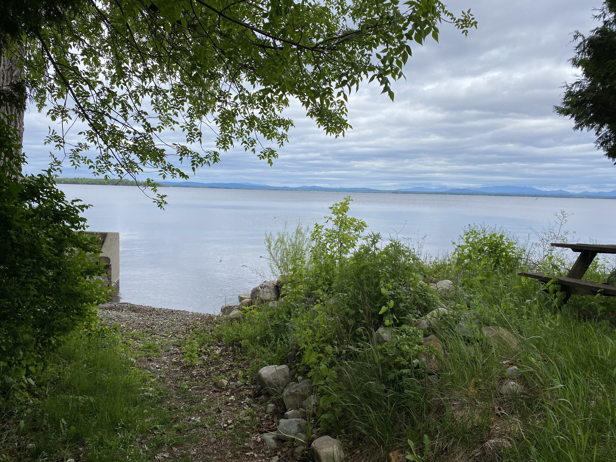 Lake Access - 13 Hobbs Rd