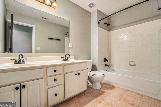 Building Photo - 4893 Delford Ct