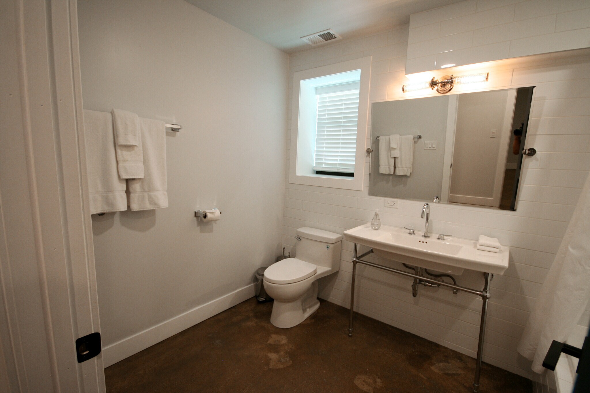 Building Photo - 2508 N Spaulding Ave