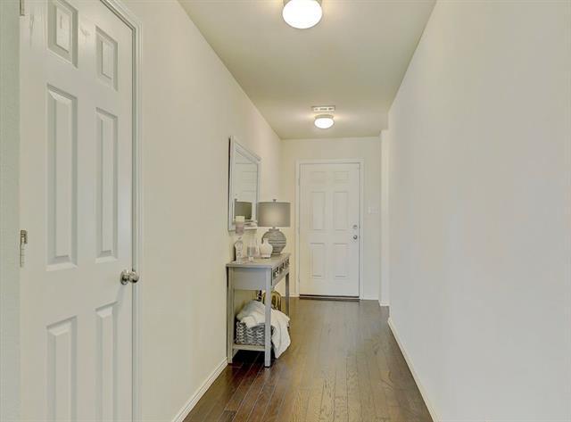 Building Photo - 2207 Heaton St