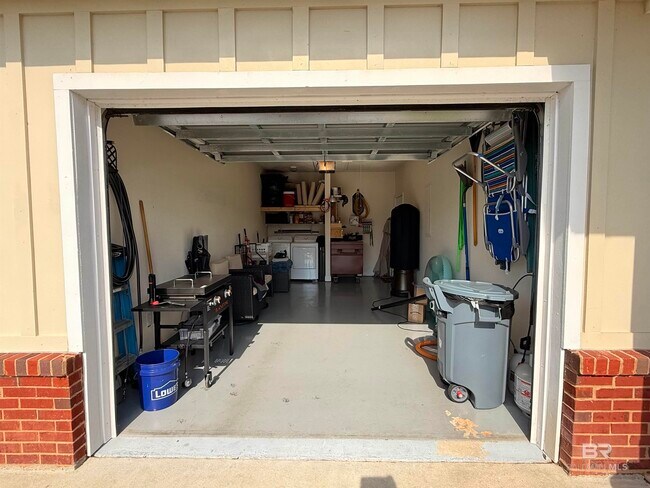 Building Photo - 22323 Cotton Creek Dr