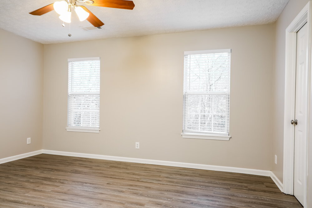 Building Photo - 172 Williamsburg Way