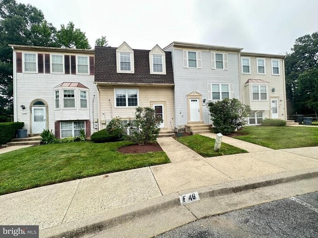 Building Photo - 7122 Cipriano Springs Dr