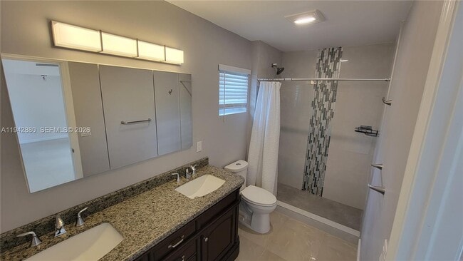 Building Photo - 670 NE 179th Terrace