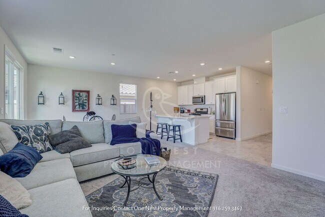 Building Photo - Stunning 4 Bedroom home in Twelve Bridges