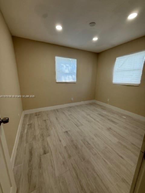 Building Photo - 4600 SW 33rd Dr