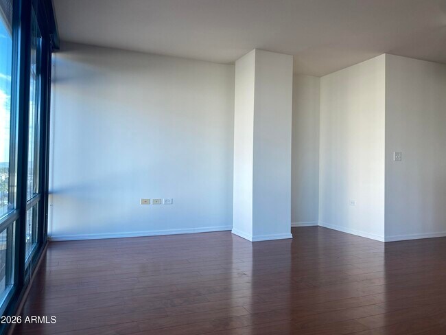 Building Photo - 4808 N 24th St