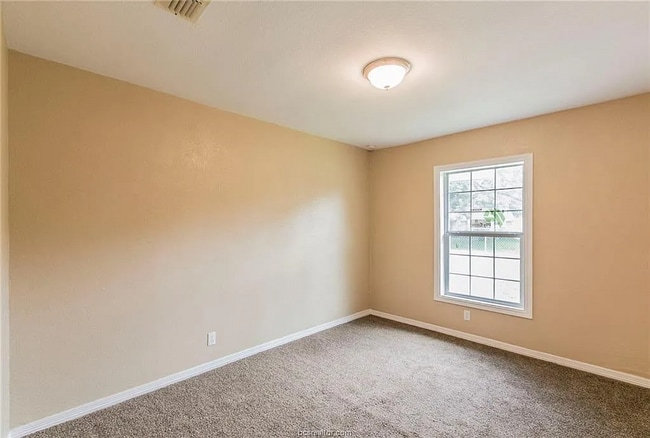 Building Photo - 905 N Banks St