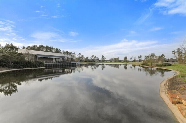 Building Photo - 17366 Camillia Trails