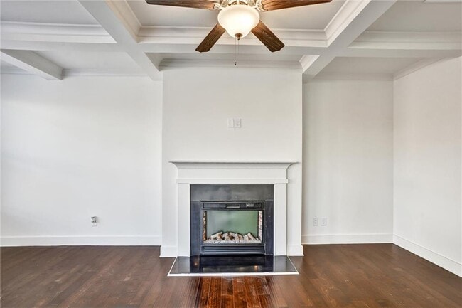 Building Photo - 2240 Mulsanne Dr
