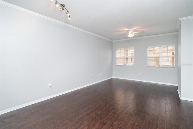 Building Photo - 1064 N Tamiami Trl