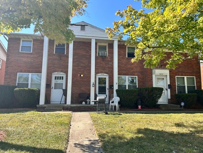 Building Photo - 1317 Barnett Rd