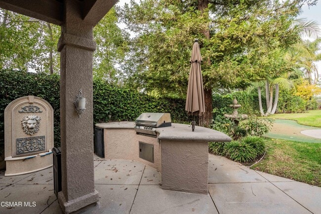 Building Photo - 504 Rustic Hills Dr