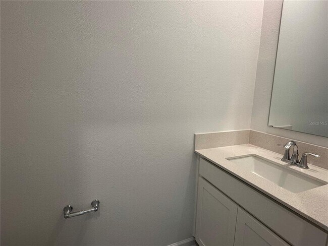 Building Photo - 8956 Swing Ln