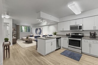 Building Photo - Park Metro