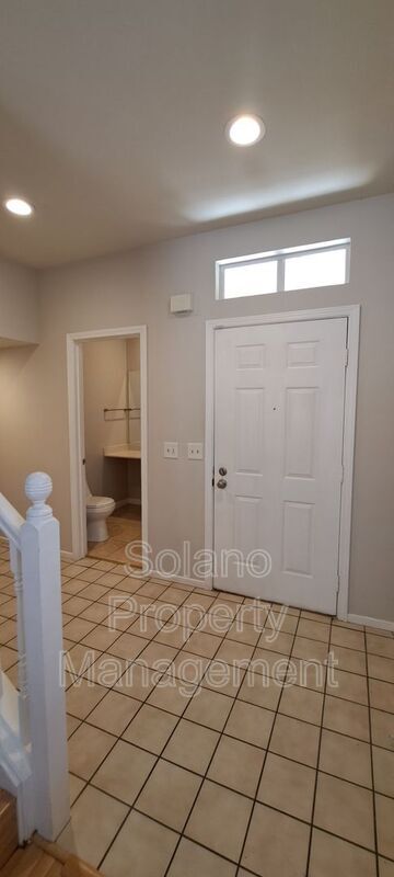 Building Photo - 320 Stamper Cir