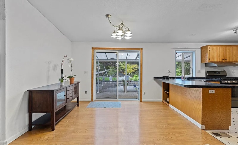 Building Photo - 159 E Crescent Harbor Rd