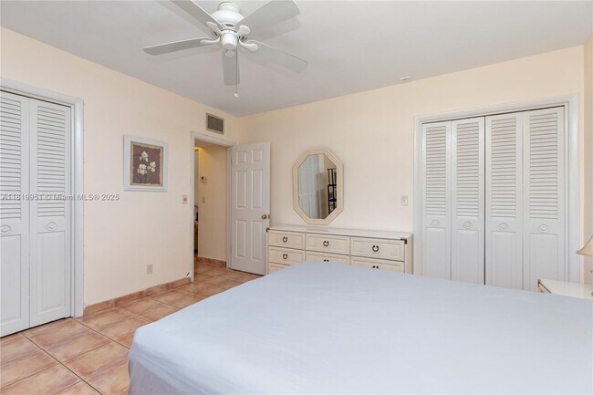 Building Photo - 1050 Atlantic Shores Blvd