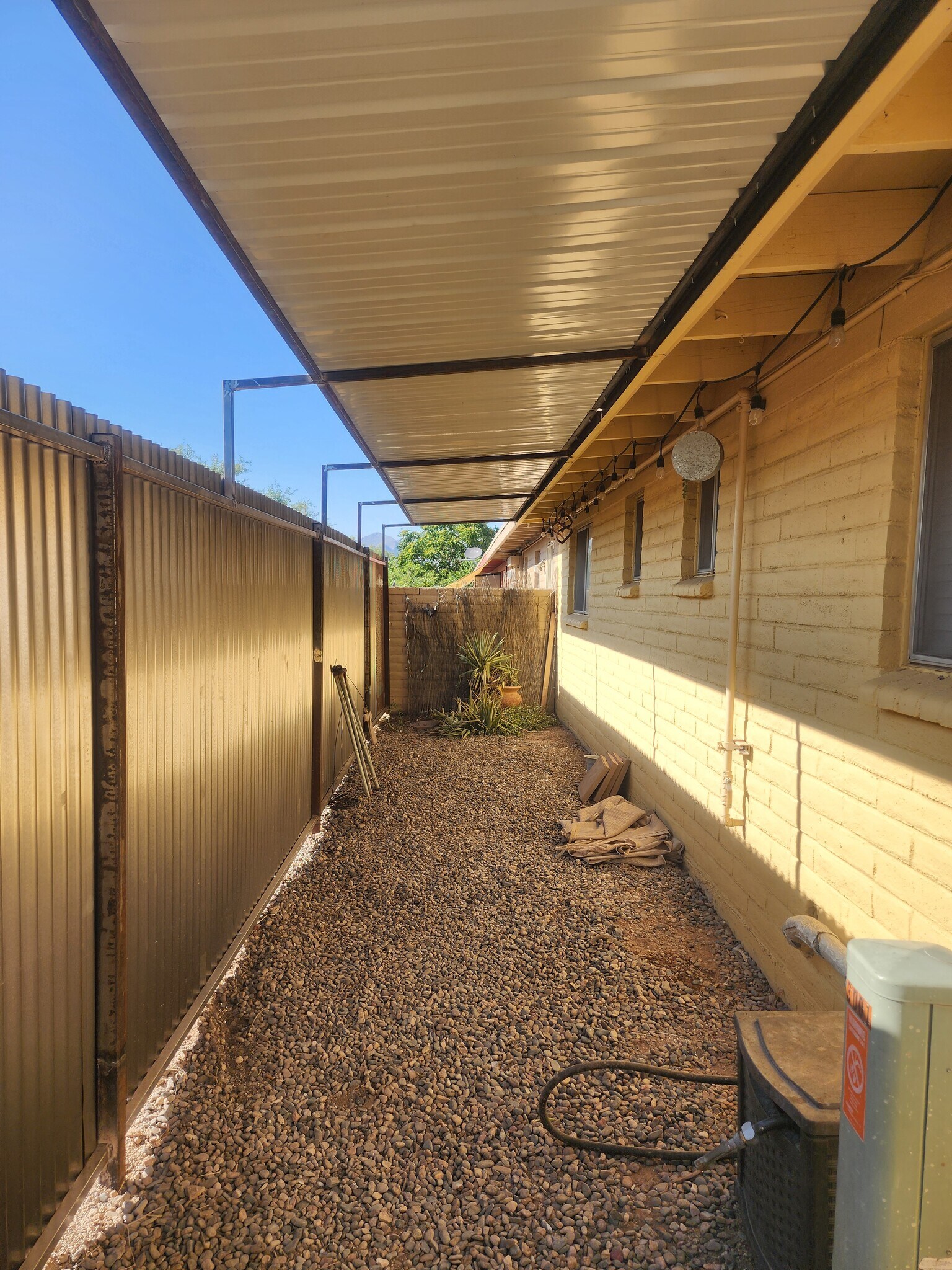 Building Photo - 3001 E Blacklidge Dr