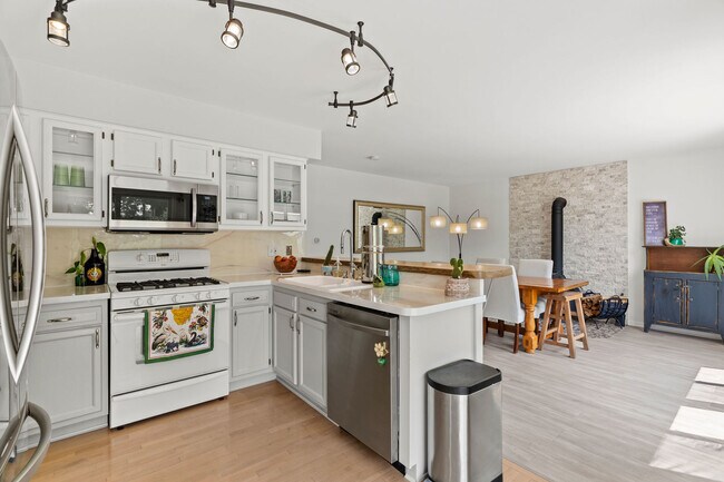 Building Photo - 257 Indian Ridge Ln