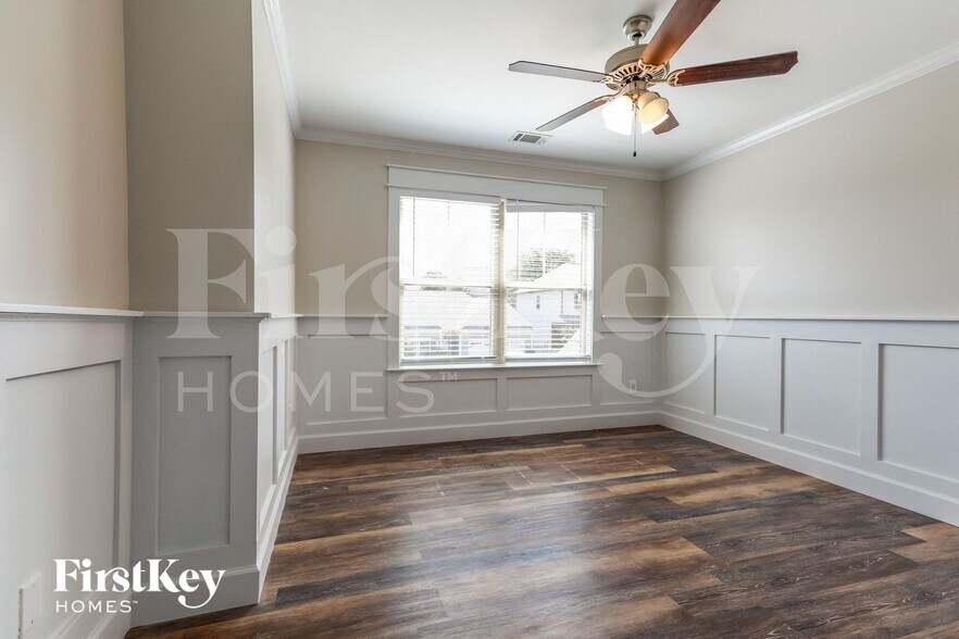 Building Photo - 4518 Abbey Ln