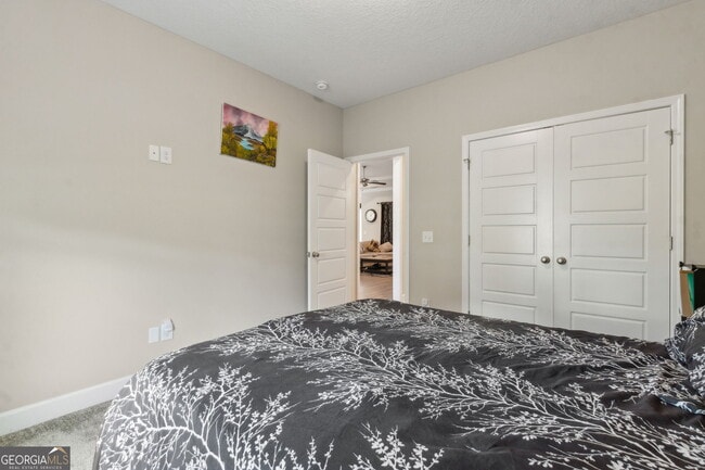 Building Photo - 145 Verano St